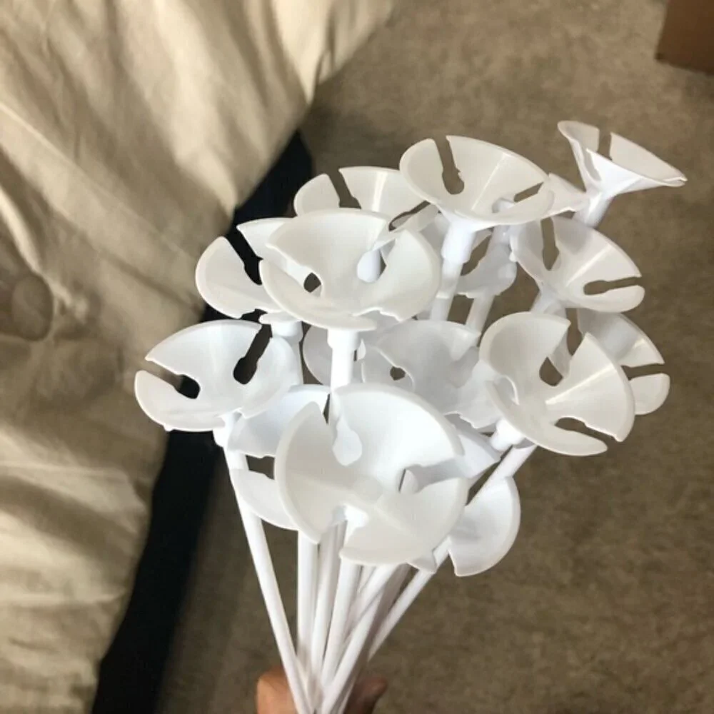 17 White Balloon Sticks for Parties